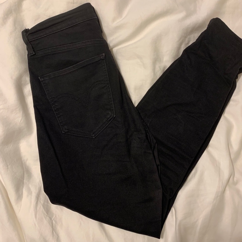 Levi’s mile high black skinny jeans